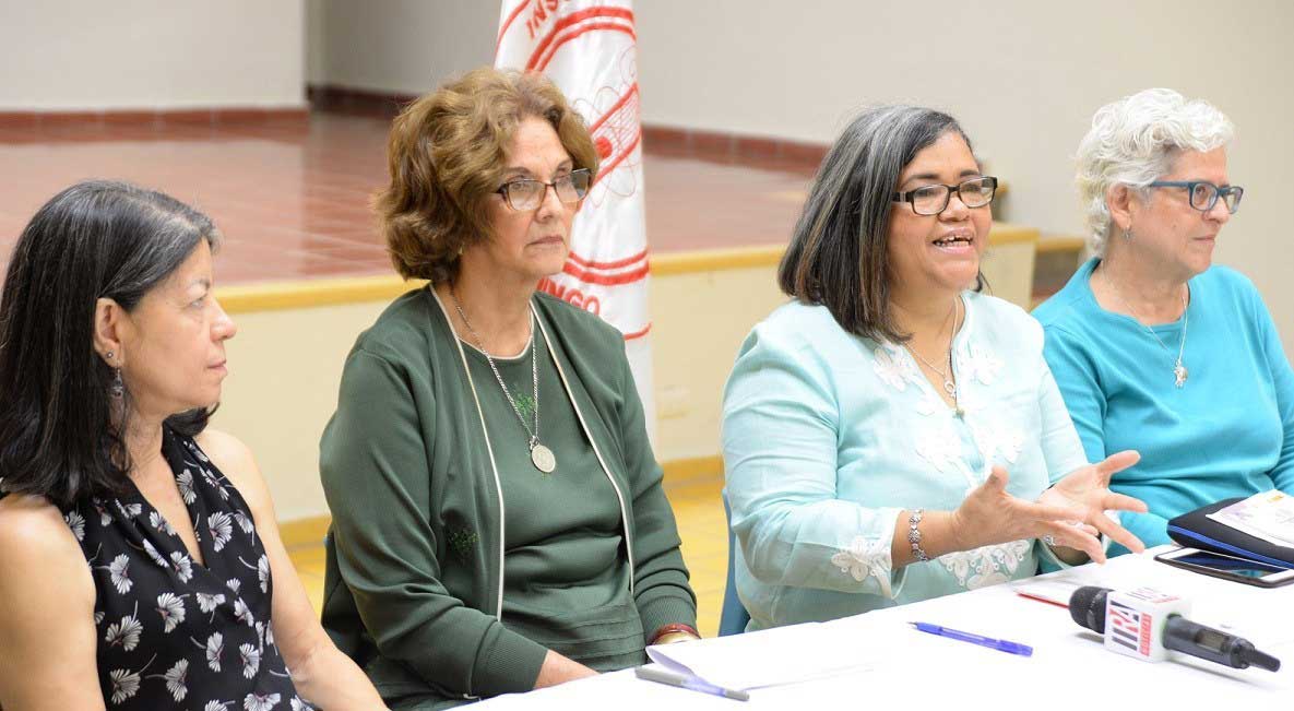 Existen barreras infranqueables que restringen el desarrollo de la mujer dominicana
